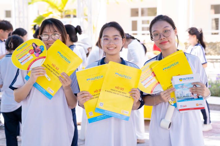 HUTECH Scholarship Tour 2026: Hành trình “Nhận học bổng – Chạm tương lai” sẵn sàng khởi động vào 13/4 tới 54