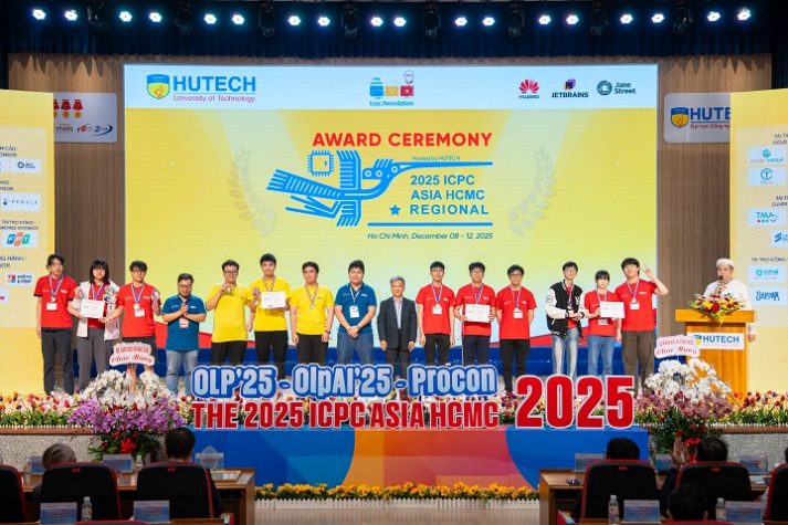 Khép lại OLP’25, OlpAI’25, Procon’25 và ICPC Asia HCMC 2025 tại HUTECH, mở ra tiềm năng mới cho thế hệ công nghệ trẻ 152