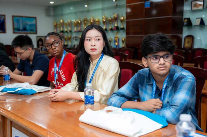 [Video] HUTECH Global Camp 2026 chính thức khai mạc, quy tụ sinh viên 6 trường đại học quốc tế 17