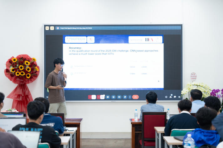 [Video] HUTECH đăng cai Chung kết OAI HCMC 2025: “Sàn đấu” AI mở ra cơ hội chinh phục công nghệ số 78
