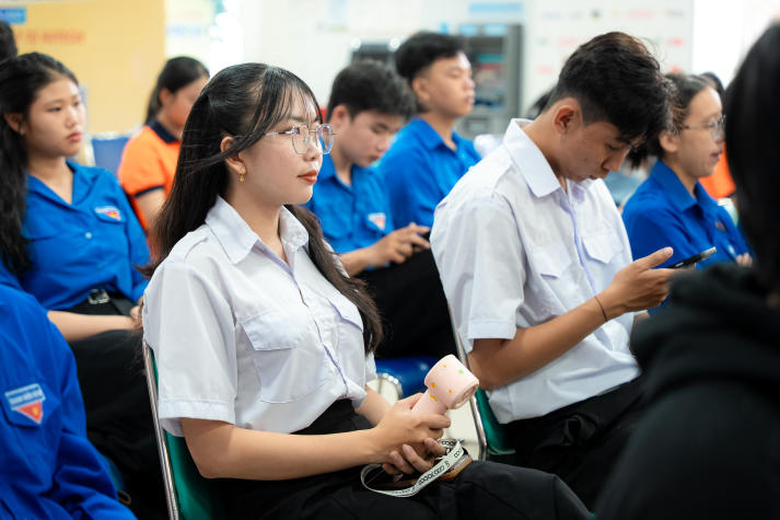 Ngày hội “Tự hào sinh viên HUTECH” khơi dậy sắc màu tuổi trẻ 54