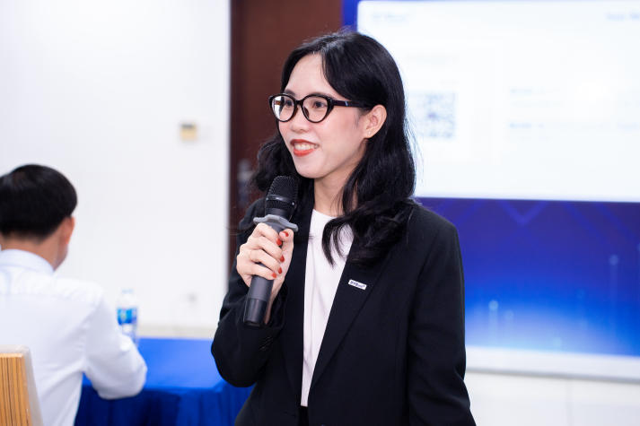 Tham quan thực tế tại Ngân hàng Bản Việt, sinh viên Khoa Luật khám phá cơ hội nghề nghiệp tương lai 29