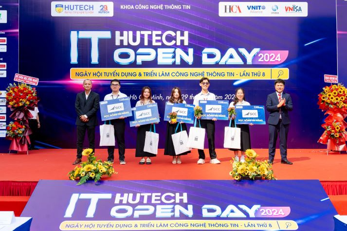 [Video] Gần 50 doanh nghiệp “săn” nhân sự công nghệ chất lượng tại HUTECH IT Open Day 2024 153