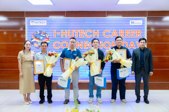 Sinh viên Viện Đào tạo Quốc tế chủ động chinh phục nhà tuyển dụng tại I-HUTECH Career Connection Day 91