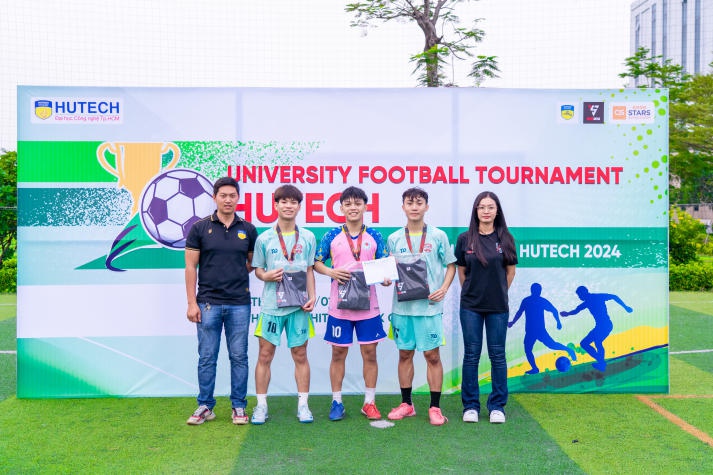 THE FUN FC lên ngôi vô địch Giải Bóng đá Đối kháng UNIVERSITY FOOTBALL TOURNAMENT HUTECH 2024 109