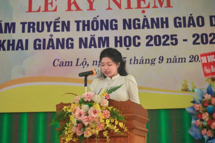 [Gương mặt tân sinh viên] Nguyễn Song Thục Nguyên: Mỗi trải nghiệm mới là một bước trưởng thành 41