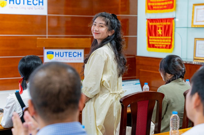 Hơn 200 sinh viên HUTECH hoàn thành khóa học “Kỹ năng thủ lĩnh sinh viên” 53