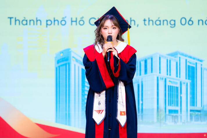 400 tân khoa HUTECH tốt nghiệp, mang tinh thần học hỏi suốt đời vào hành trình mới 38