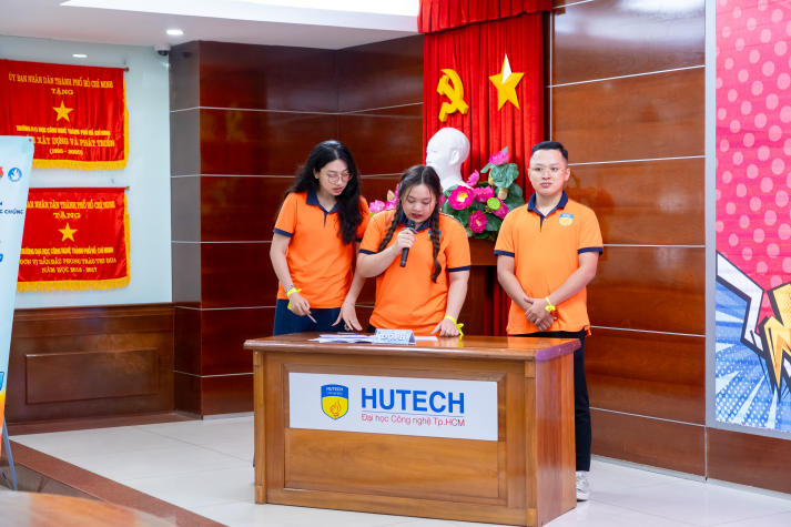 [Ảnh] Nâng tầm thủ lĩnh trẻ Khoa KHXH&QHCC cùng “CATALYST 5T” 85