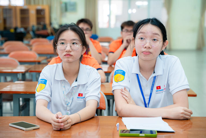 Học tư duy thiết kế qua trải nghiệm thực tế, sinh viên VJIT kiến tạo giải pháp cho “Trường học hạnh phúc” 43