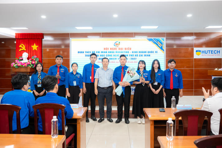 Đoàn Khoa Marketing - Kinh doanh quốc tế: Phát huy tinh thần sáng tạo, dẫn đầu trong chuyển đổi số và hội nhập 65