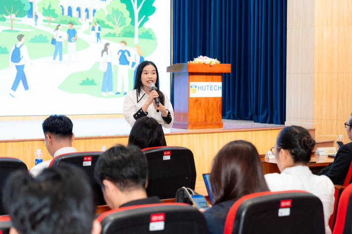 Ghi chép khoa học, đọc hiểu chủ động - Sinh viên Quản trị kinh doanh khám phá bí quyết học tập hiệu quả 14