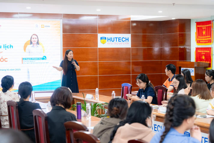 Sinh viên Khoa Hàn Quốc học khám phá cơ hội nghề nghiệp du lịch cùng đại diện Selectum Noa Cam Ranh 39