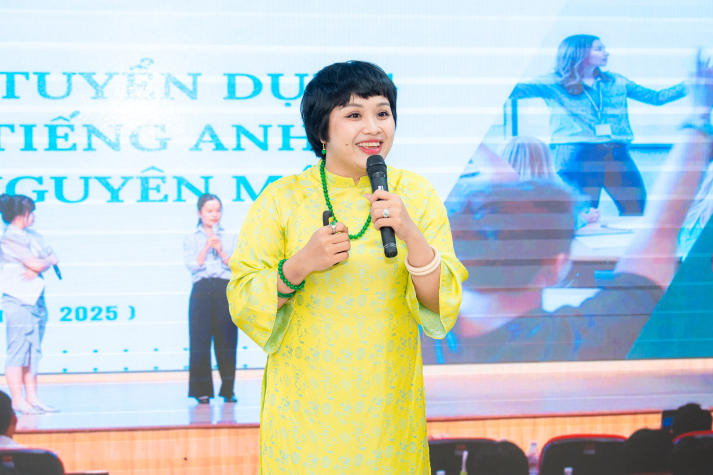Sinh viên Khoa Tiếng Anh cập nhật xu hướng giảng dạy, định hướng nghề nghiệp thời AI 24