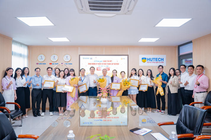 HUTECH vinh danh 08 tác giả xuất sắc Cuộc thi Viết “HUTECH tôi yêu” 254