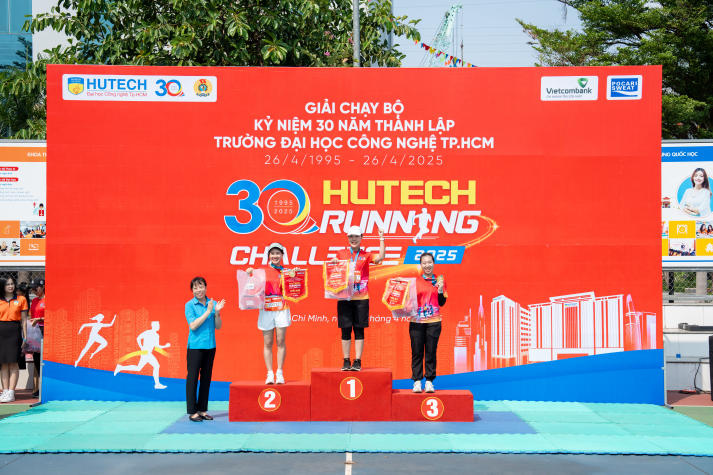 [Video] HUTECH Running Challenge 2025: Nhiều bước chân nhiệt huyết khẳng định một chặng đường vươn xa 440