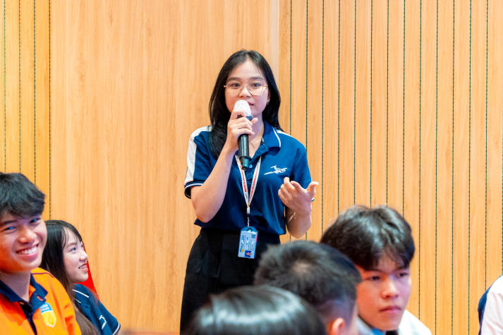 Sinh viên Khoa Quản trị kinh doanh “giải mã” thị trường lao động cùng các chuyên gia hàng đầu 108