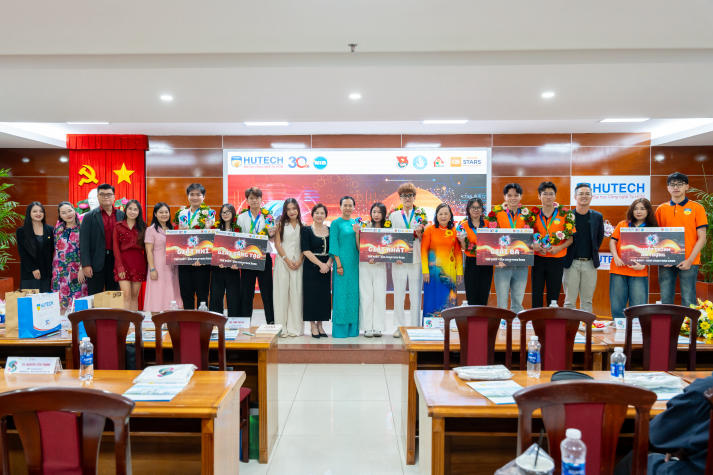 “Mầm Xanh” chiến thắng thuyết phục tại cuộc thi The Next-Gen Creators 2025 của Khoa Marketing - Kinh doanh quốc tế 185