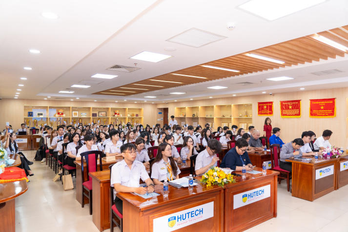Đại hội Liên Chi Hội Sinh viên Khoa Luật 2025 - 2028: Tiếp bước truyền thống - Kiến tạo tương lai 10