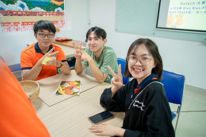Khoa Nhật Bản học nhận "lời yêu thương" từ sinh viên ĐH Ritsumeikan APU (Nhật Bản) sau kỳ thực tập 41