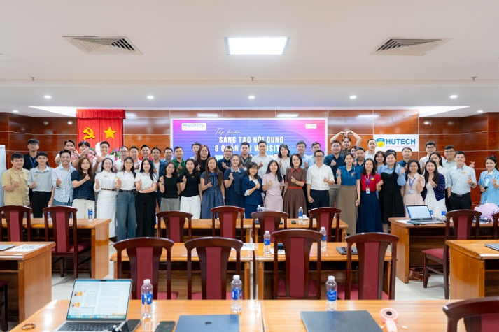 Nâng cao hiệu quả kỹ năng quản trị Website và truyền thông số cho thầy cô HUTECH 11