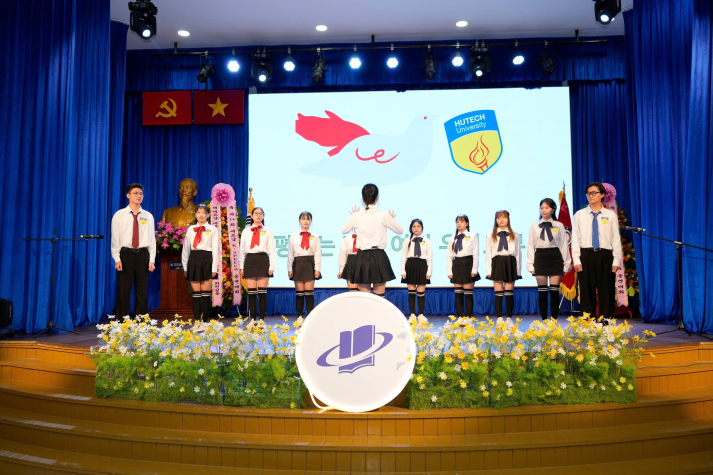Giành giải cao tại K-SPEECH Việt Nam, sinh viên Khoa Hàn Quốc học sẵn sàng tranh tài tại Hàn Quốc 13