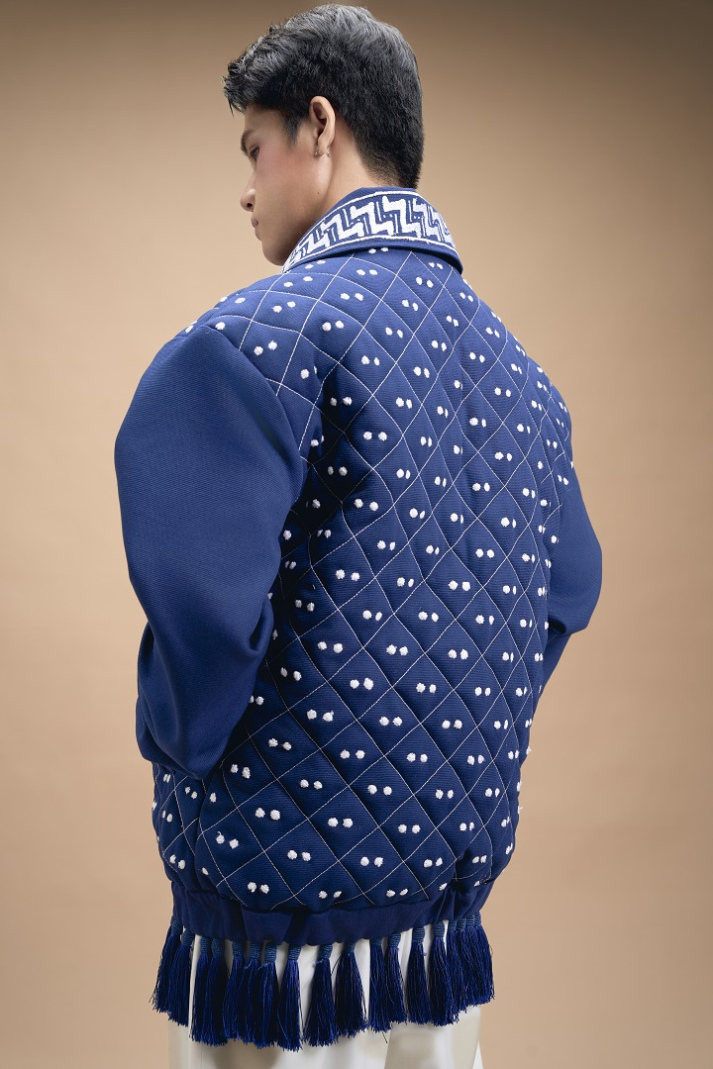 03 thiết kế của sinh viên ngành Thiết kế thời trang “oanh tạc” SẮC NÉT 2025 145