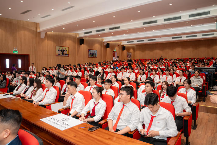 [Video] Học kỳ doanh nghiệp 2025: Bệ phóng nghề nghiệp cho sinh viên Nhà hàng - Khách sạn 96