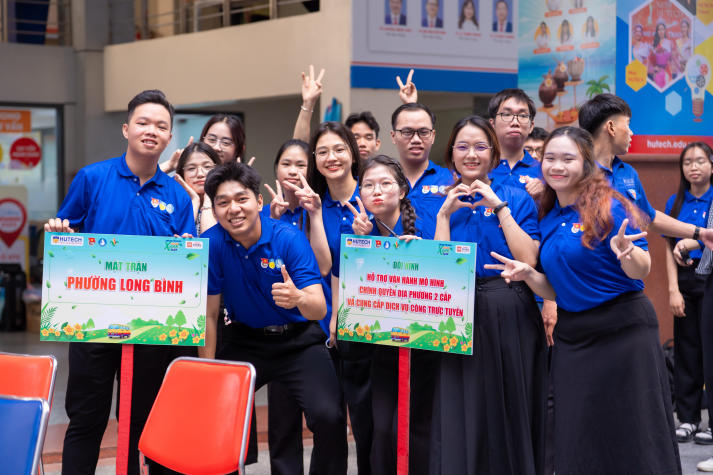 Lễ ra quân Mùa hè xanh HUTECH 2025: Sắc áo xanh tình nguyện vì cộng đồng 90