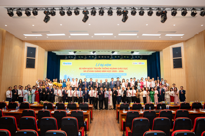 HUTECH opens the 2025-2026 academic year alongside the national celebration of 80 years of Vietnam’s education 143