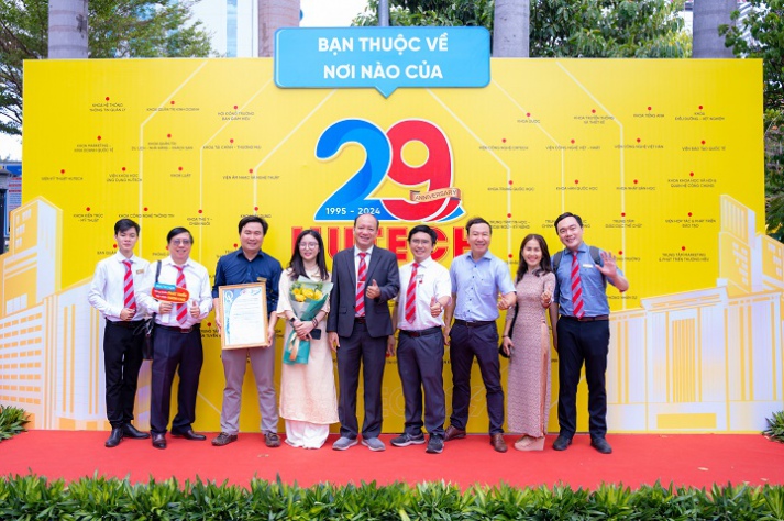 [Video] HUTECH proudly celebrated the 29th establishment anniversary: Steady growth - Prosperous integration 34