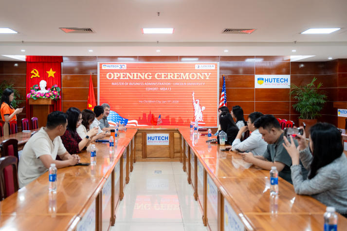 Viện Đào tạo Quốc tế tổ chức Lễ Khai giảng Chương trình Thạc sĩ Quản trị kinh doanh liên kết với ĐH Lincoln 10