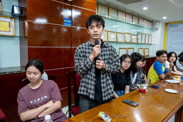 Sinh viên Khoa Hàn Quốc học tìm hiểu chương trình đào tạo ngành Ngôn ngữ Hàn Quốc 134