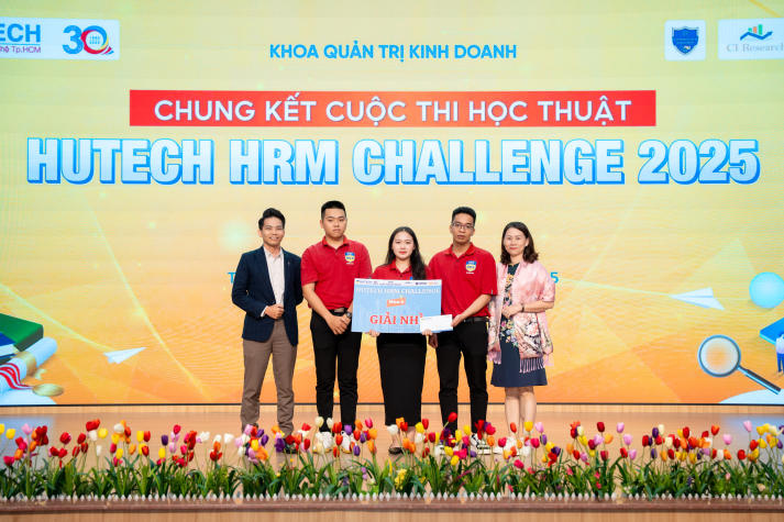 Thử sức cùng HRM Challenge, sinh viên HUTECH làm chủ kỹ năng nhân sự trong kỷ nguyên số 221