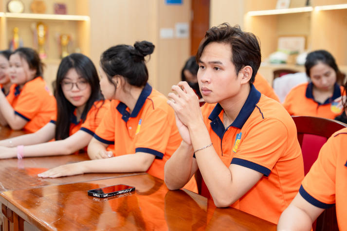 Sinh viên HUTECH củng cố nền tảng chuyên môn về làn da trong ngành Công nghệ thẩm mỹ 41