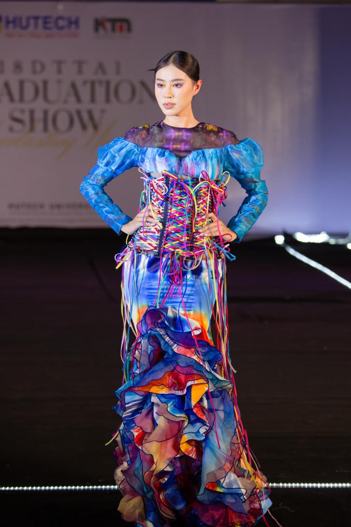 Chiêm ngưỡng loạt đồ án tốt nghiệp độc đáo của sinh viên Thiết kế thời trang HUTECH 124
