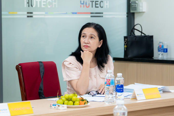 Nhiều đề xuất giá trị về phương pháp giảng dạy tại buổi bảo vệ luận văn/ đề án thạc sĩ ngành Ngôn ngữ Anh 54