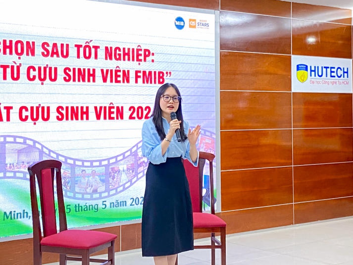 Sinh viên Marketing - Kinh doanh quốc tế “bỏ túi” bí quyết thành công từ cựu sinh viên 43