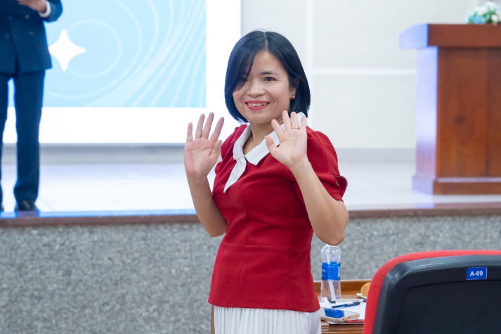 Sinh viên Tâm lý học HUTECH tổ chức talkshow tâm lý và báo cáo dự án chăm sóc sức khoẻ tinh thần “Sóng ấm lan toả” 10