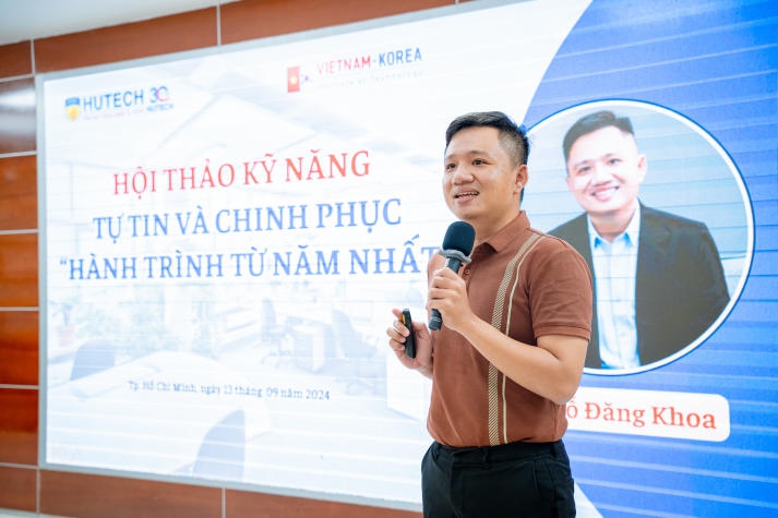 Tân sinh viên VKIT khám phá bí kíp chinh phục giảng đường đại học 47