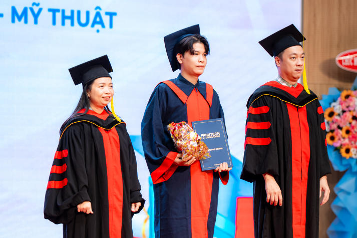 “Học tập suốt đời và không ngừng phát triển năng lực ngoại ngữ” 92