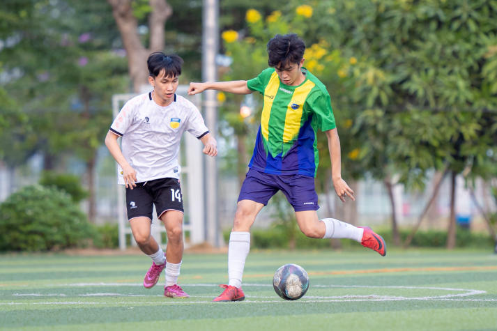 Bản lĩnh làm nền, sáng tạo làm chất - Sinh viên HUTECH nổi bật trên mọi đấu trường tài năng 140