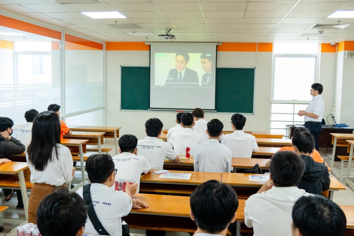 [Video] Sinh viên HUTECH săn hơn 1.500 đầu việc hấp dẫn tại Japan Job Fair 2024 123