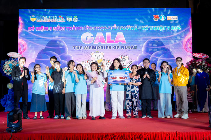 [Video] Sinh viên Khoa Điều dưỡng - Kỹ thuật y học “cháy” hết mình tại HUTECH’s Health Festival 2026 207