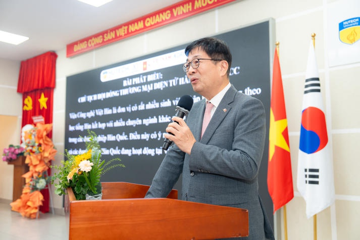 [Video] Doanh nghiệp Hàn khích lệ và mang đến nhiều cơ hội phát triển cho sinh viên VKIT tại Lễ khai giảng 89