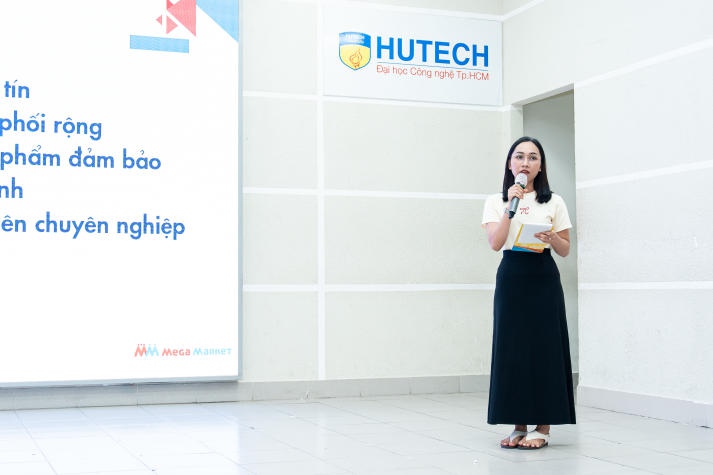 Tân Quán quân Cuộc thi “HUTECH HRM CHALLENGE” lần thứ II là sinh viên Quản trị nhân lực HUTECH 97