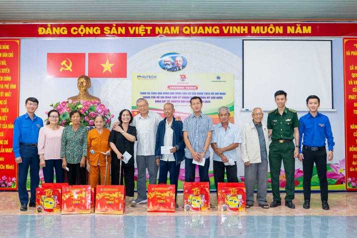 HUTECH thực hiện hành trình về nguồn đáng nhớ tại căn cứ huyện Củ Chi nhân dịp Xuân Giáp Thìn 2024 9