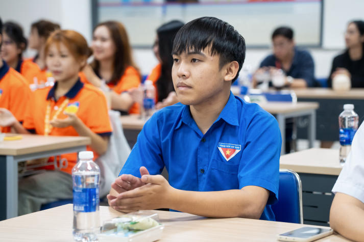 Sôi nổi ngày hội Chào đón Tân sinh viên Khoa Hệ thống thông tin quản lý: Khởi đầu hành trình kết nối công nghệ và kinh tế 44