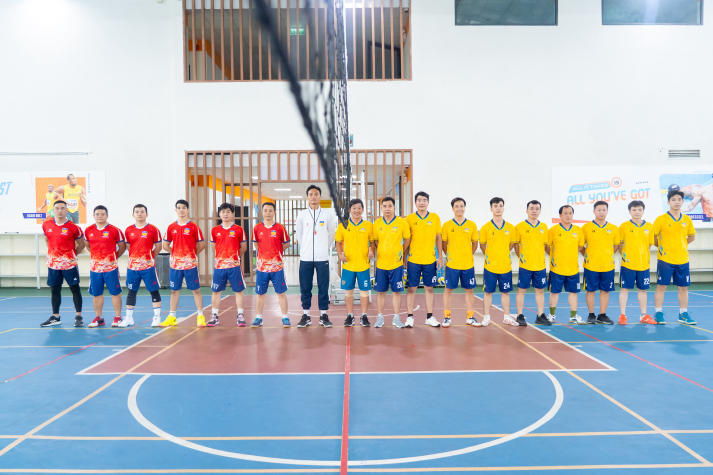 [Hội thao CB-GV-NV HUTECH 2025]: Bóng chuyền nam xác định 4 cái tên tiến vào Bán kết 14