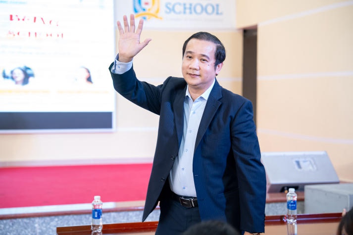 Sinh viên Tâm lý học tìm hiểu việc ứng dụng tâm lý học giáo dục vào thực tế 23